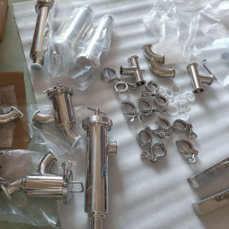 sanitary ss strainer.jpg