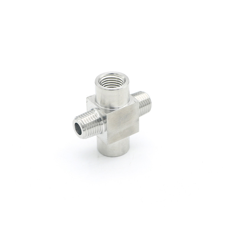 SS304 Forged Pipe Fitting Cross 1/2" NPT Male Female